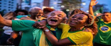 赛事直播与互动体验